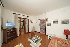 Casa Della Bougan-ville