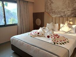 Hotel Anan Palace