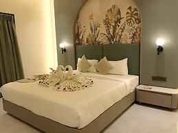 Hotel Anan Palace