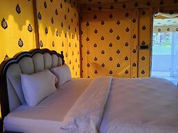 Hotel Anan Palace