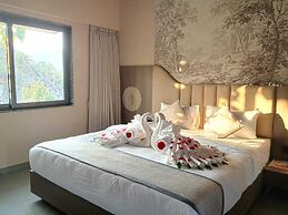 Hotel Anan Palace