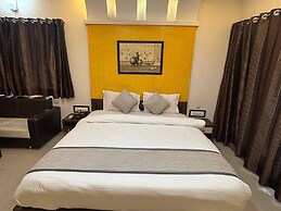 Hotel Anan Palace