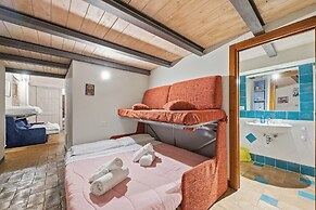 GuestHost - Heart of Assisi Cozy Flat