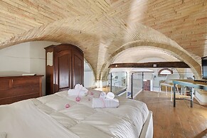 GuestHost - Heart of Assisi Cozy Flat