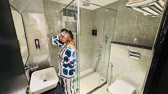Reebah Inn & Suites