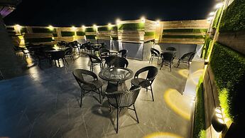 Reebah Inn & Suites
