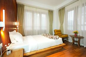 Overland Hotel
