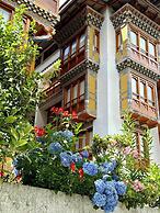 Overland Hotel