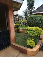 Oldoiyo Lengai Hotel