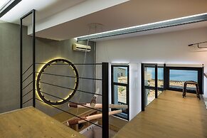 Skins Concept Boutique Apartment