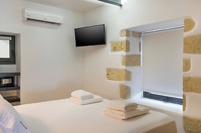 Skins Concept Boutique Apartment