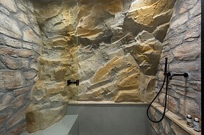 Skins Concept Boutique Apartment