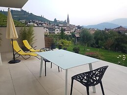 Zilli Studio Apartments