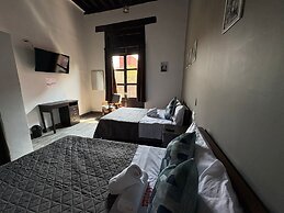 Hotel Zamora Downtown CDMX