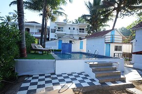 Beachouse Beachfront Cottages and Suites