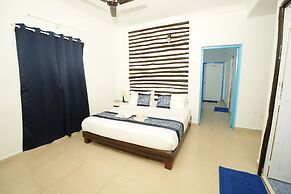 Beachouse Beachfront Cottages and Suites
