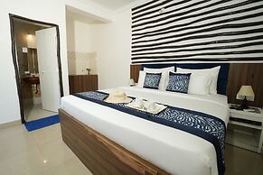Beachouse Beachfront Cottages and Suites