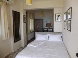 Palamidi Apartments