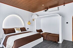 Arch Penida by Bali Cabin
