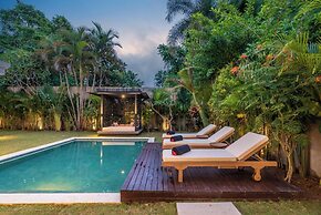 Tropical Villa Raya
