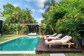 Tropical Villa Raya