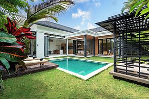 Tropical Villa Raya