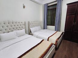 The Cloud Hotel
