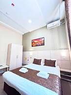 City Hotel