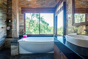 Bell Seaside Luxury Villa