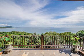 Bell Seaside Luxury Villa