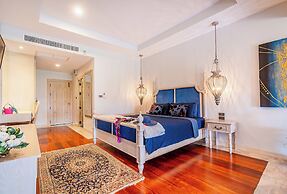 Bell Seaside Luxury Villa