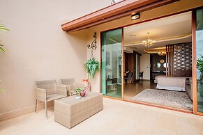 Bell Seaside Luxury Villa