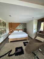 Bell Seaside Luxury Villa