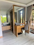 Bell Seaside Luxury Villa