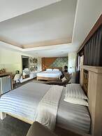 Bell Seaside Luxury Villa