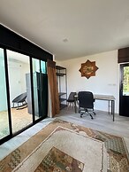 Bell Seaside Luxury Villa