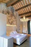 Relais Villa Roncuzzi