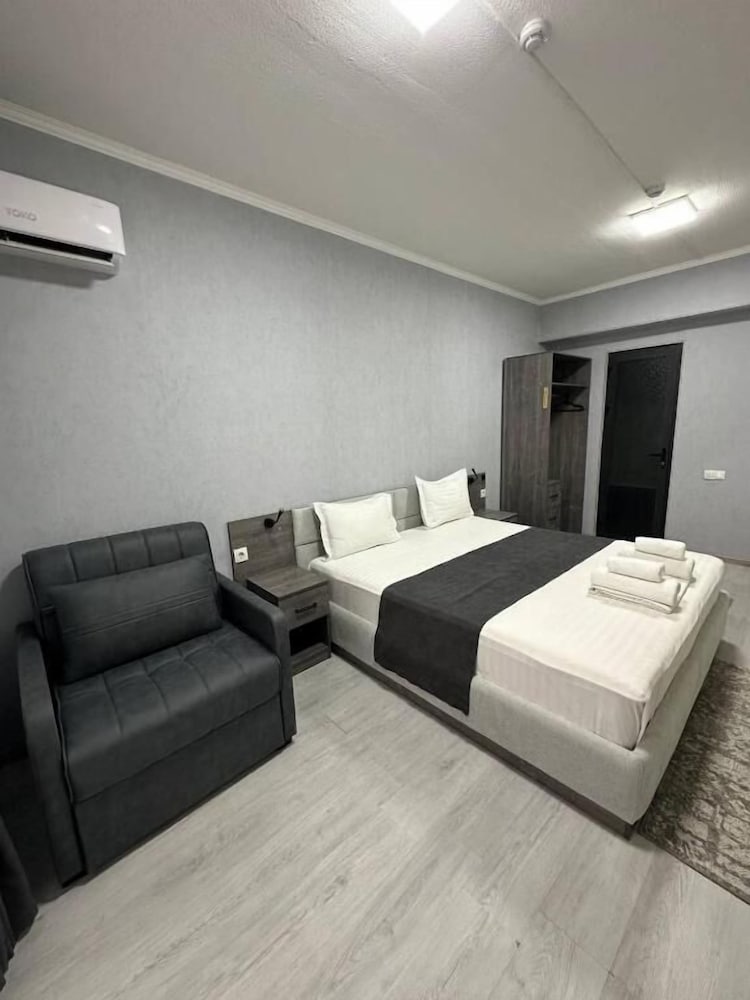 Beshchinor Hotel