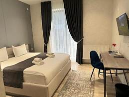 Beshchinor Hotel
