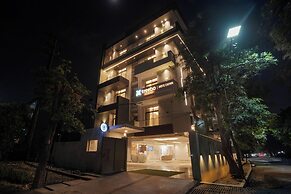 Treebo Premium Indus Crown