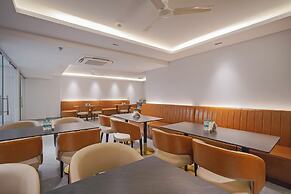 Treebo Premium Indus Crown