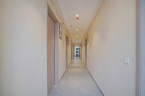 Treebo Premium Indus Crown