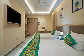 Treebo Premium Indus Crown