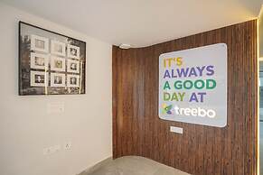Treebo Premium Indus Crown