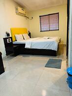 Hotel Silver Leaf