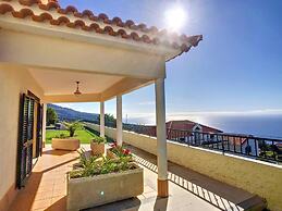 Villa Baradaye by Atlantic Holiday