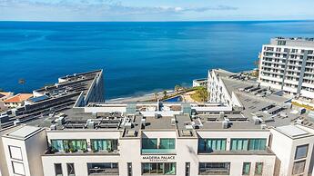 Pearl View by Atlantic Holiday