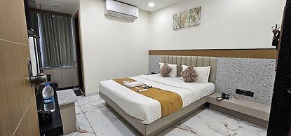 Hotel Rose Gold