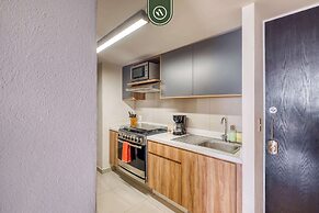 Bright 2BR in Polanco Steps From Antara Soumaya