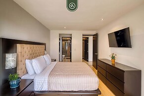 Bright 2BR in Polanco Steps From Antara Soumaya